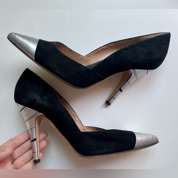 Moschino Authentic Leather Black Suede Metallic Tow-Tone High Heels - Picture 3 of 7